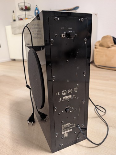 Yamaha sw210 - yamaha, ns-sw210