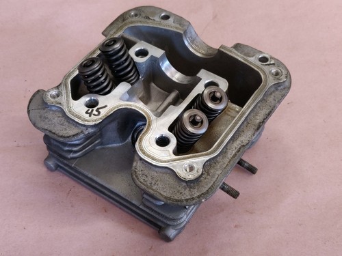 Zylinderkopf mit ventile - mit,